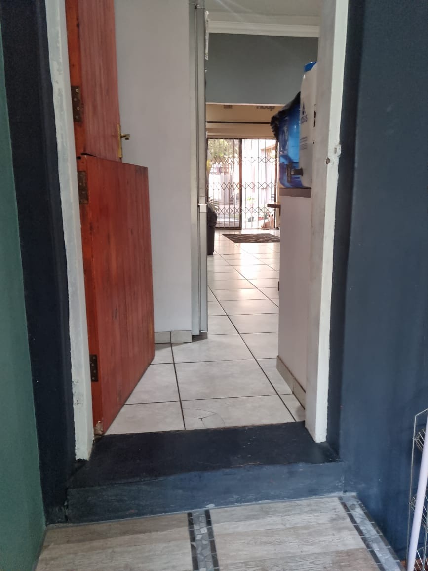 4 Bedroom Property for Sale in Parys Free State